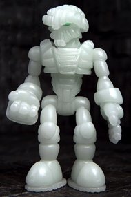 Spectre Govurom figure, produced by Onell Design. Front view.