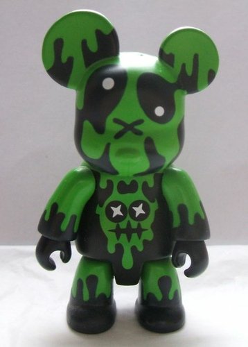 Melt-Kun figure by Mad Barbarians, produced by Toy2R. Front view.