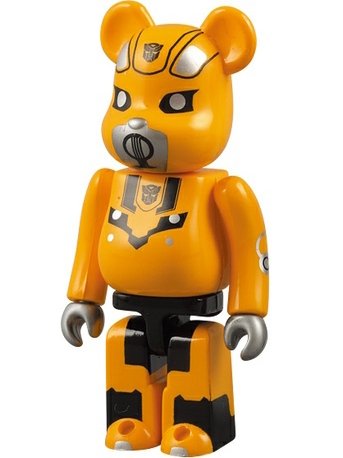 Transformers Be@rbrick 100% Ver. 2 - Bumblebee figure, produced by Medicom Toy. Front view.