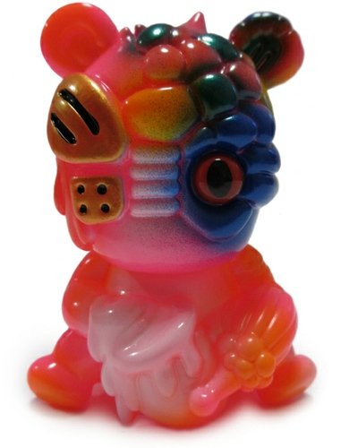 Mutant Bearos - Pearl Pink figure by Realxhead X Goccodo, produced by Realxhead. Front view.