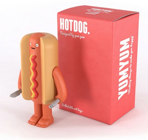Hotdog figure by Yum Yum London. Front view.
