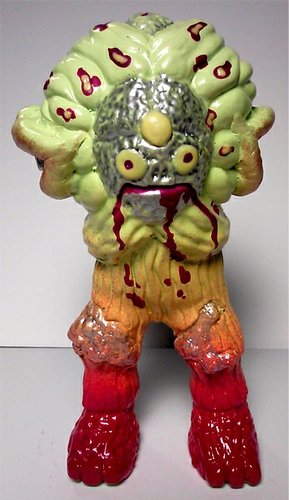 Omnitron - Lips Mutation figure by Acolorfulmonster. Front view.