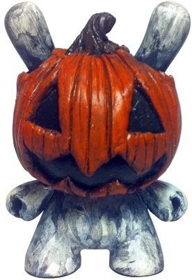Jack-O-Dunny - Standard figure by M.Clansey. Front view.