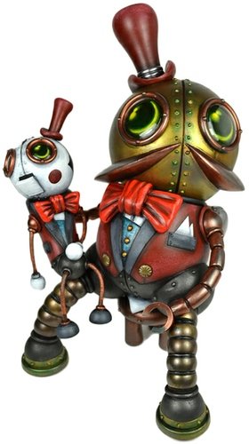 Maxwell and Hugo figure by Doktor A. Front view.