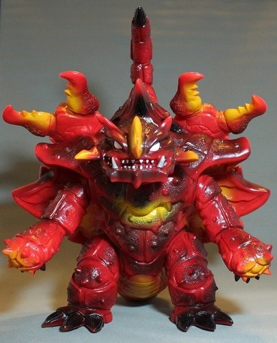 Zanga figure by Mark Nagata, produced by Max Toy Co.. Front view.