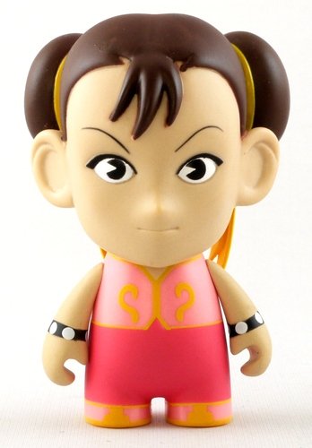 Chun-Li - Pink figure by Capcom, produced by Kidrobot X Capcom. Front - tmpWO4Loo.jpg.580x580_q85