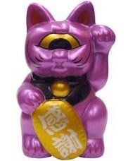 Mini Fortune Cat - Metallic Purple figure by Mori Katsura, produced by Realxhead. Front view.