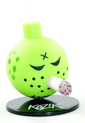 Jungle Green Bomb figure by Frank Kozik, produced by Toy2R. Front view.