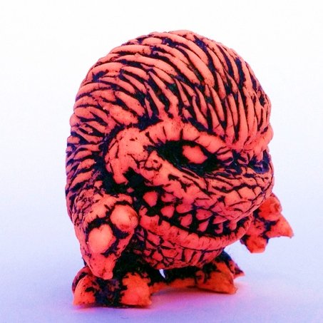 The Critters inspired Mini Figure - Halloween figure by Amazing Zectron Aka Plastic Soul, produced by Man-E Toys. Front view.