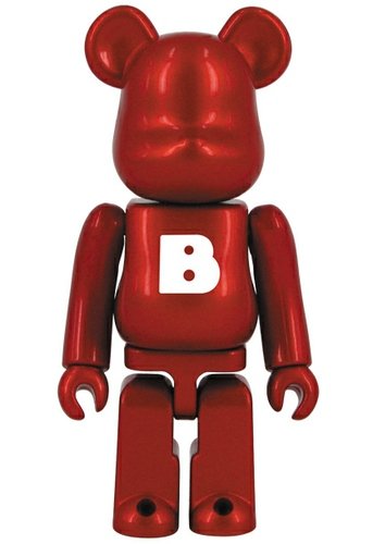 Basic Be@rbrick Series 27 - B figure, produced by Medicom Toy. Front view.