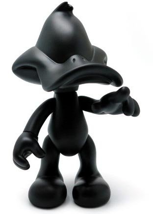 Daffy Duck - Black figure by Artoyz Originals, produced by Artoyz Originals. Front view.