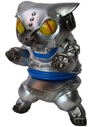 Mecha Nekoron - SDCC 2013 figure by Yoshihiko Makino, produced by Max Toy Co.. Front view.