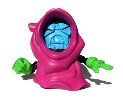 Winter Nibbler - Classic figure by The Tarantulas X Onell Design , produced by Fishtank Castle. Front view.