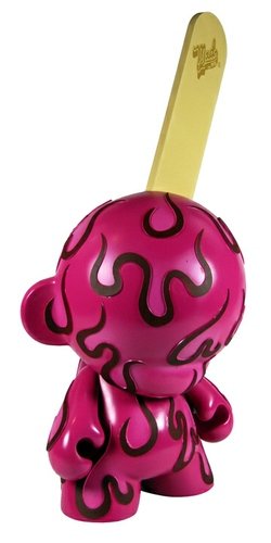 Drippy Munny figure by Jeremy Madl (Mad). Front view.