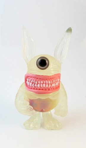 Clear Meatster Bunny  figure by Motorbot, produced by Deadbear Studios. Front view.