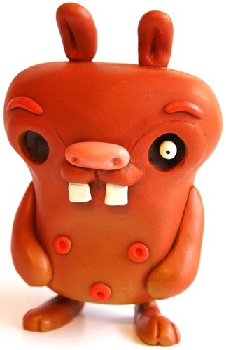 Justin Beaver  figure by Ume Toys (Richard Page), produced by Ume Toys. Front view.
