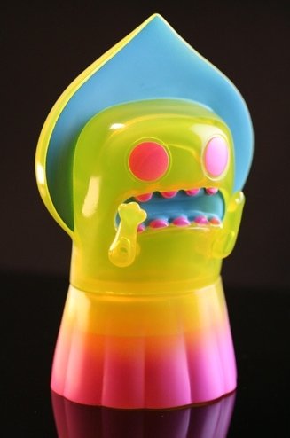 Flatwoods Monster - UFO Crash Type 1 figure by David Horvath, produced by Wonderwall. Front view.