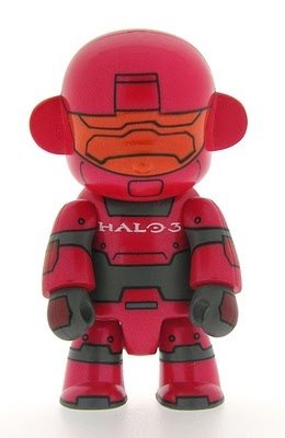Halo 3 Red Qee figure, produced by Toy2R. Front view.