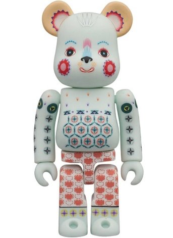 Polar Bear Be@rbrick 100% figure by Klaus Haapaniemi, produced by Medicom Toy. Front view.
