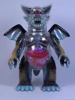 Deathra figure by Kiyoka Ikeda, produced by Gargamel. Front view.