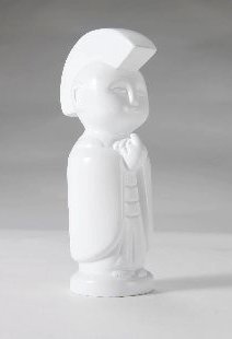 Jizo-Anarcho - White figure by Toby Dutkiewicz. Front view.