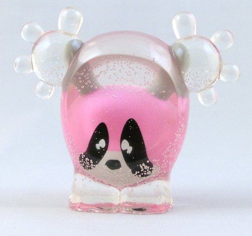 Dunny Inclusion figure by Tan-Ki. Front view.