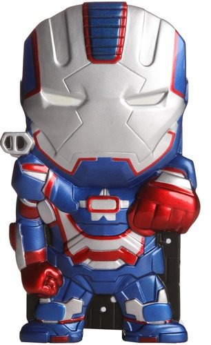Iron Man Patriot Chara-Brick figure by Marvel, produced by Huckleberry Toys. Front view.