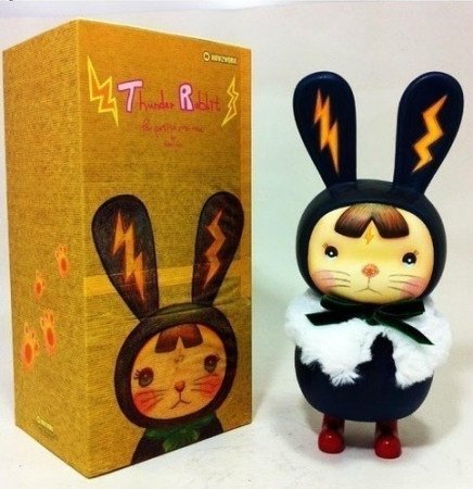 Thunder Rabbit mumu figure by Fion Ko, produced by How2Work. Front view.