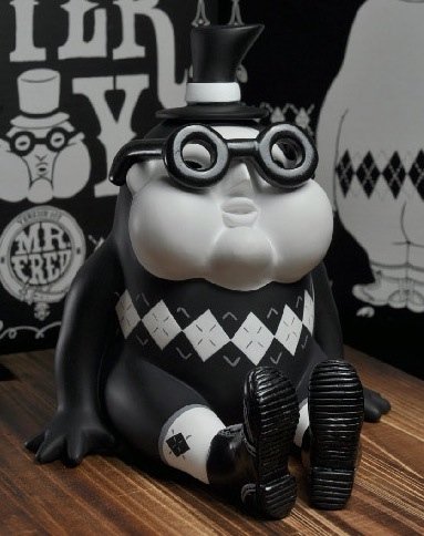 Alter Boy vol.002 - Mr Fred figure by Graphic Airlines, produced by G999. Front view.