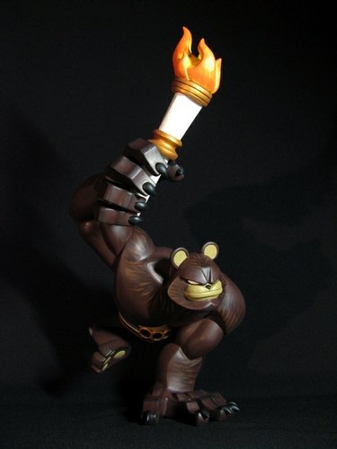 Paw! - Olympic custom figure by Captain Hh, produced by Coarsetoys. Front view.