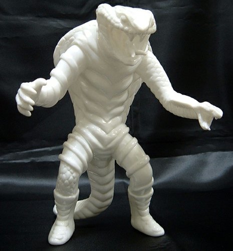Cobraman - DIY figure by Dream Rocket, produced by Max Toy Co.. Front view.