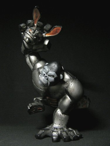 Paw! - Monkey-Rabbit custom figure by Captain Hh, produced by Coarsetoys. Front view.
