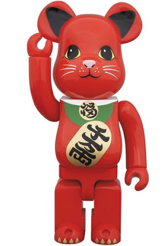 Maneki Neko Be@rbrick 400% - Beckoning Cat Red figure, produced by Medicom Toy. Front view.