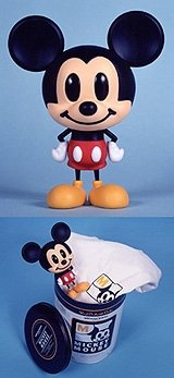 Mickey Mouse - VCD Special No.9 figure by Devilrobots, produced by Medicom Toy. Front view.