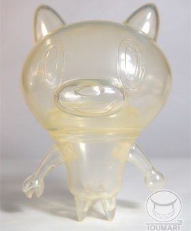 Mao Cat figure by Touma, produced by Toumart. Front view.