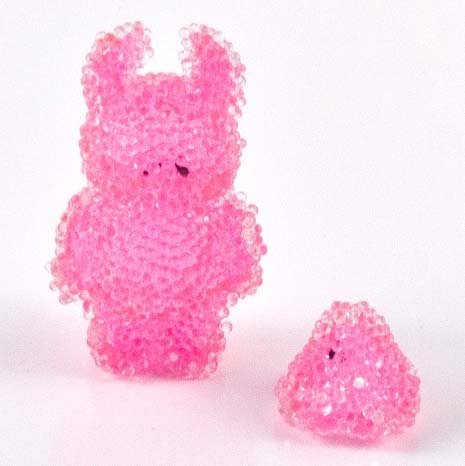 UAMOU - Bubbly Monster (Pink) figure by Ayako Takagi. Front view.