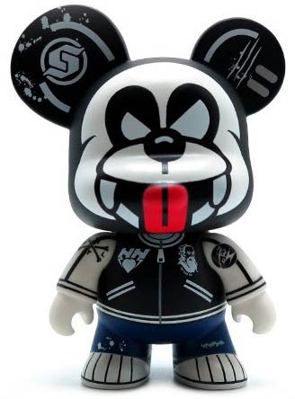 5 Mini Qee Spooky Pandan - Black figure by Danny Chan, produced by Toy2R. Front view.