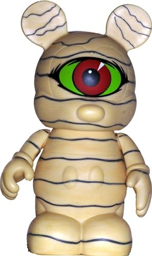 mummy figure by Dave Keefer, produced by Disney. Front view.