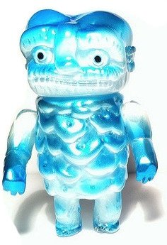 Arctic Ojisan figure by D-Lux, produced by Lulubell Toys. Front view.