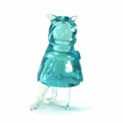 Blue Ice WolfGirl figure by Shea Brittain, produced by Frankenfactory. Front view.