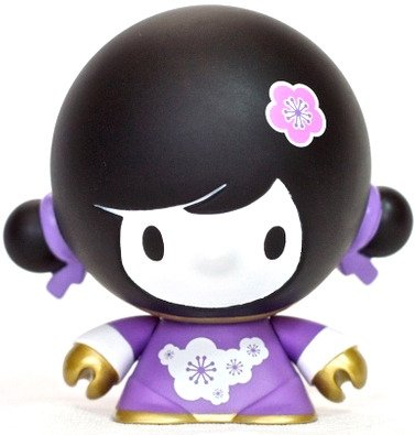 Baby Mei Mei - Purple  figure by Veggiesomething (James Liu), produced by Crazy Label. Front view.