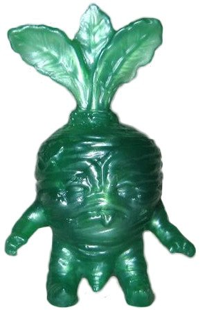 Baby Deadbeet - Metallic Green figure by Scott Tolleson, produced by October Toys. Front view.