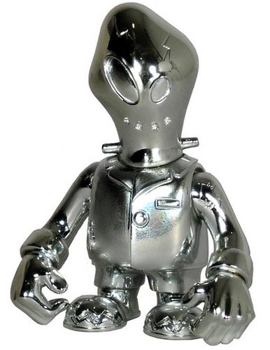 Frankenchrome figure by Brian Flynn, produced by Secret Base. Front view.