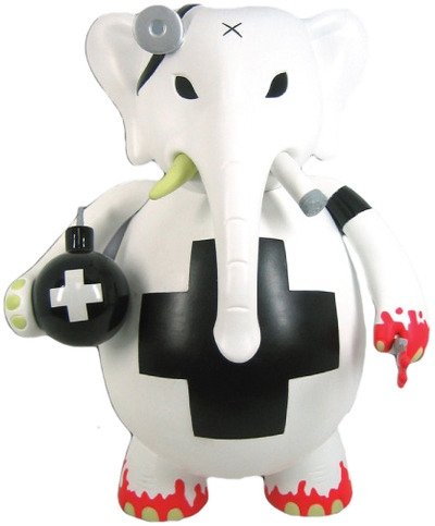 Dr. Bomb 10 - BlackCross Smorkin figure by Frank Kozik, produced by Toy2R. Front view.