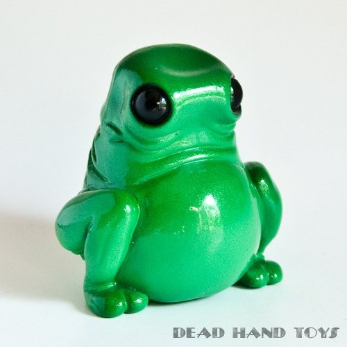 14 - Green Fade figure by Brian Ahlbeck (Lysol), produced by Dead Hand. Front view.