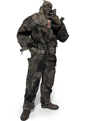 Oracle Zomb figure by Ashley Wood, produced by Threea. Front view.