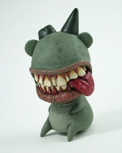 Cave Groundlicker figure by Chris Ryniak. Front view.