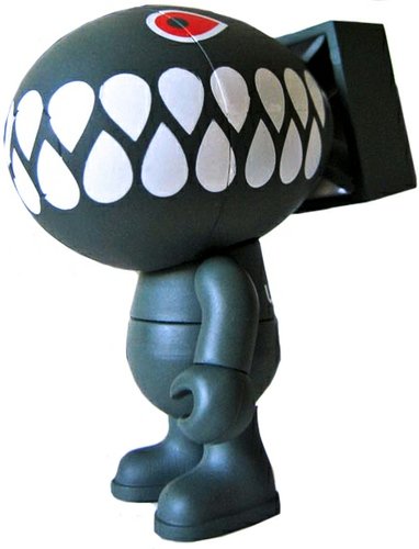 Urfkt Abomb  figure by Ferg, produced by Jamungo. Front view.