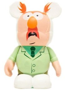 Beaker figure by Monty Maldovan, produced by Disney. Front view.