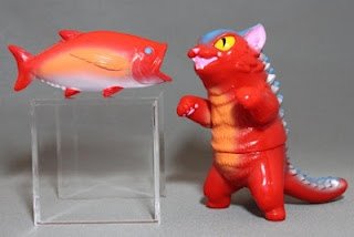 Kaiju Negora with Big Fish Wonderfest Ed. 2012 figure by Konatsu X Max Toy Co., produced by Max Toy Co.. Front view.